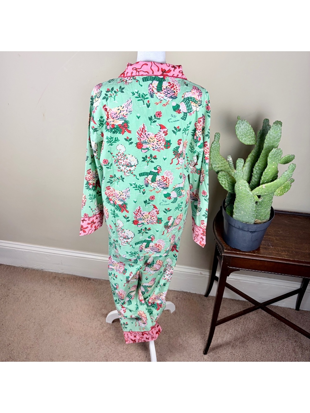 NWT Printfresh 100% Organic Cotton Pajama Set with Chickens Size S Comfy Cottage - Picture 8 of 15